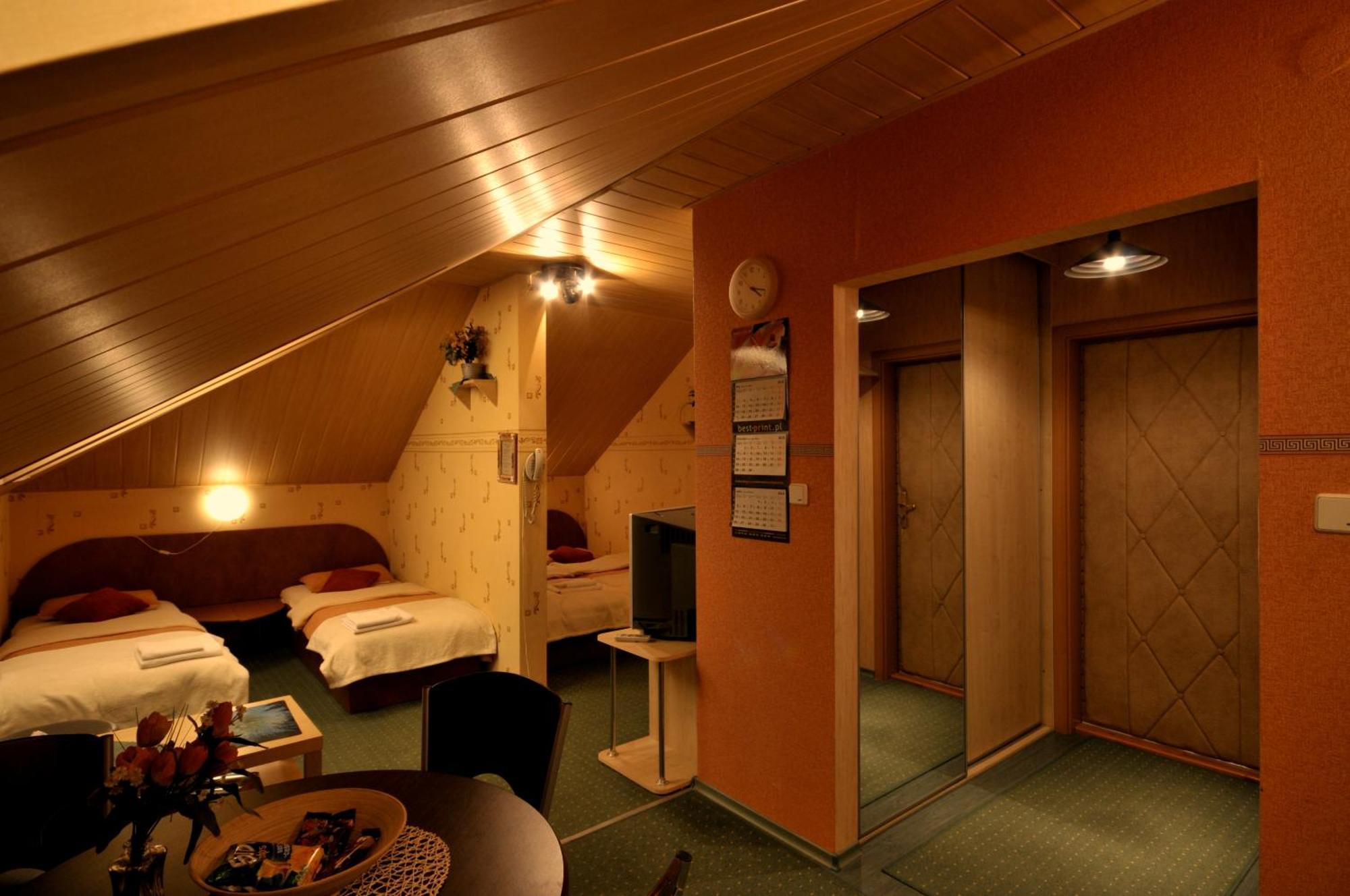 A2 - 24h - Self Check-in - Free Parking Zajazd *