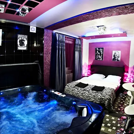 Apart A2 Poznan - 24H - Self Check-In - Free Parking Exterior photo